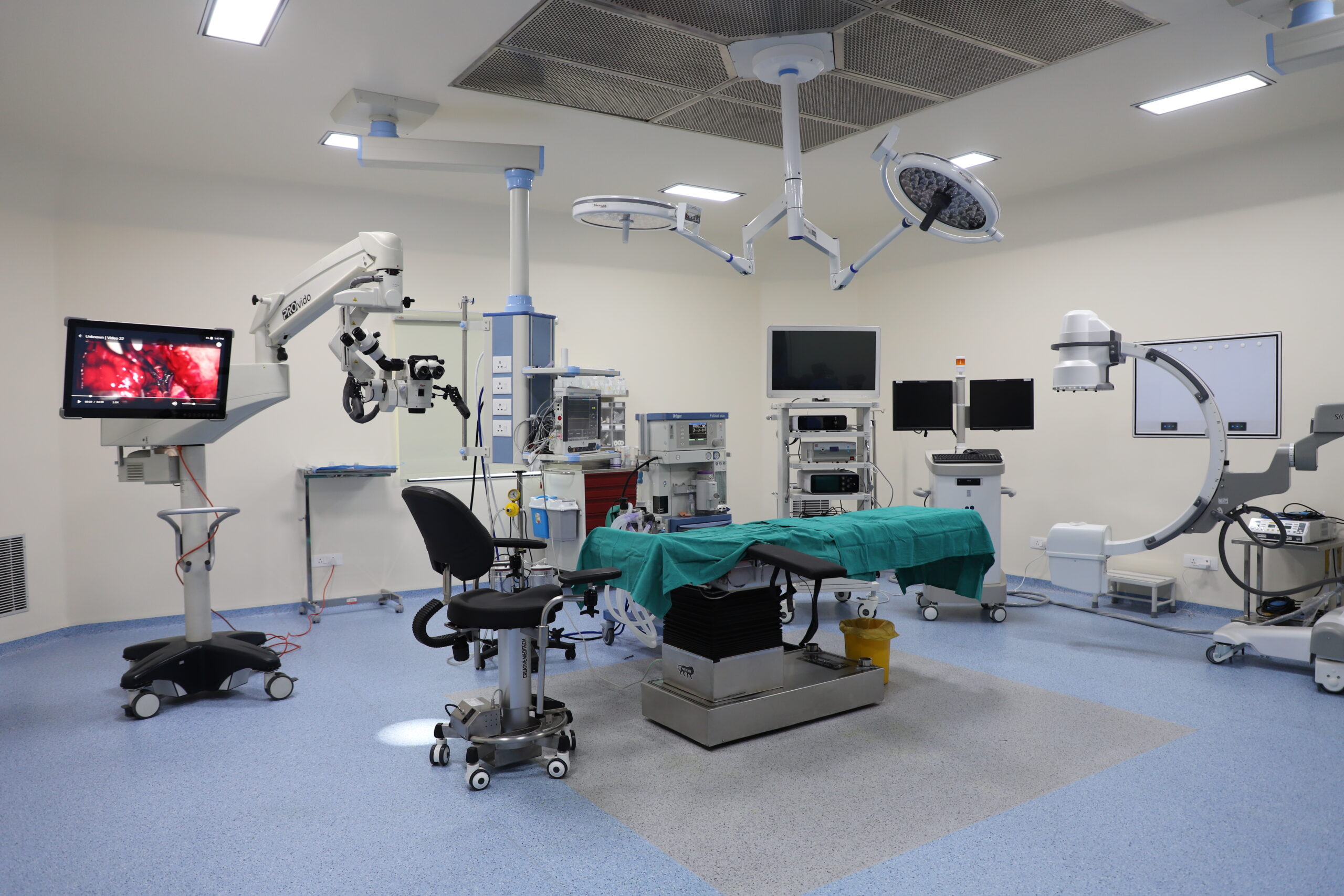 State-of-the-art Surgical Equipment